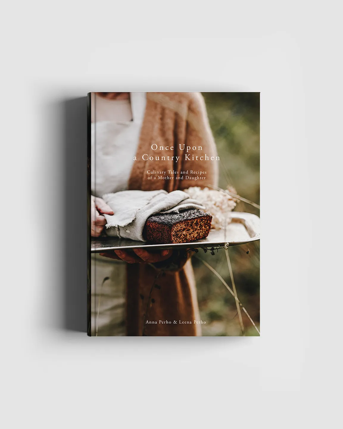 Carte “Once Upon a Country Kitchen” – rețete și povești